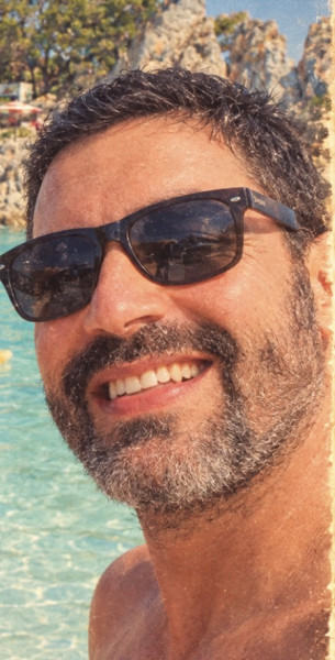 Dhahri